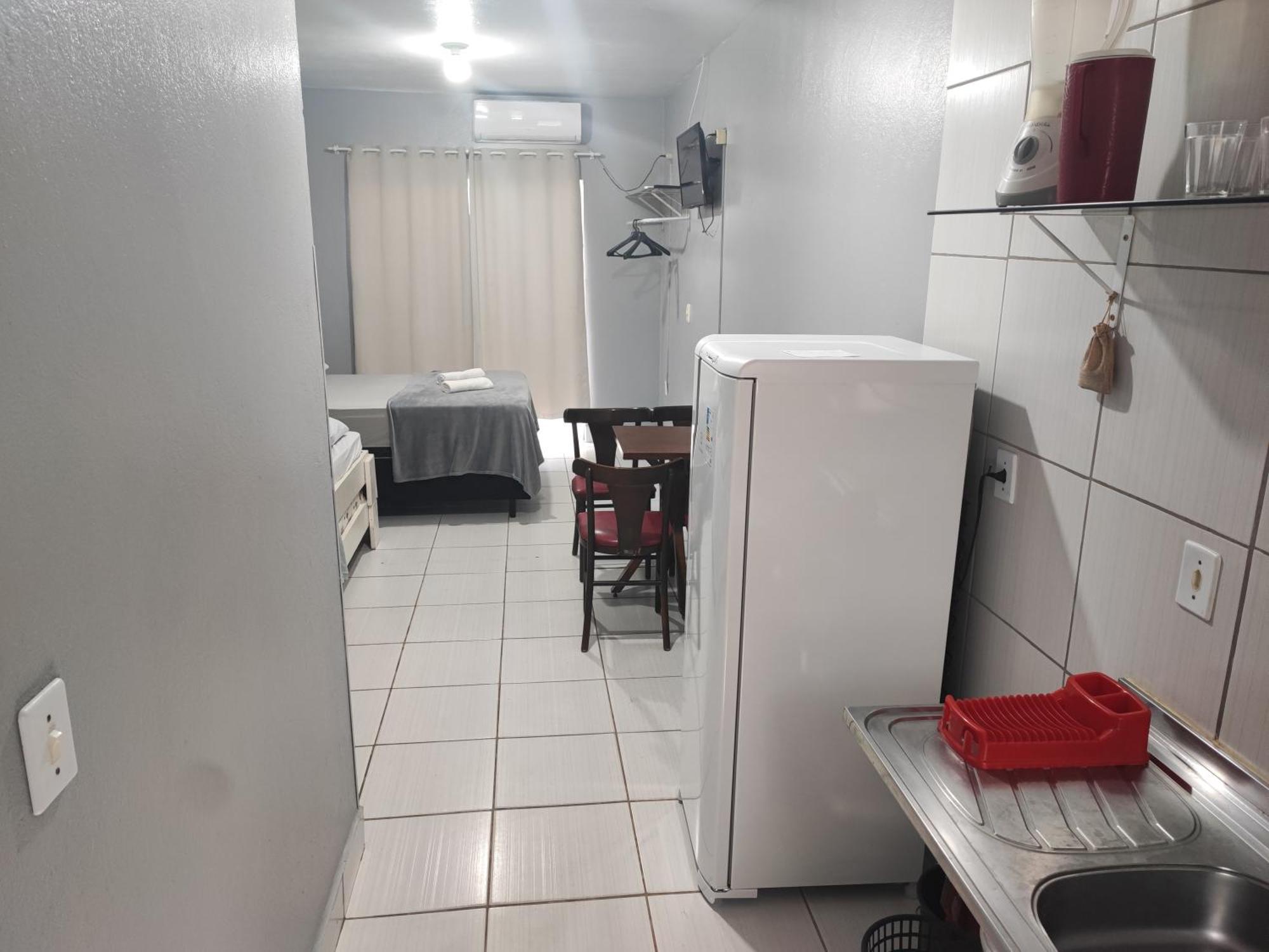 Estudios Individual Na Meia Praia Ar, Wifi, Vaga, Cozinha, Tv Smart - 6 X No Cartao Sem Juros イタペマ エクステリア 写真